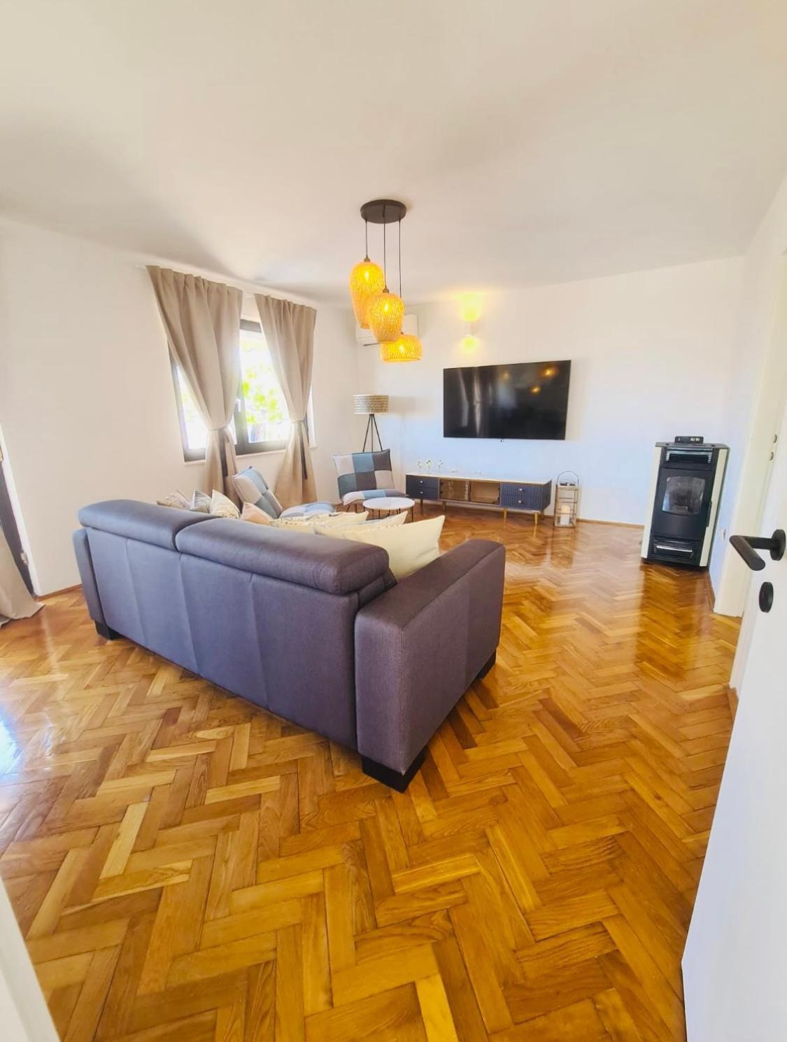 Apartments Mia Округ-Горній Екстер'єр фото